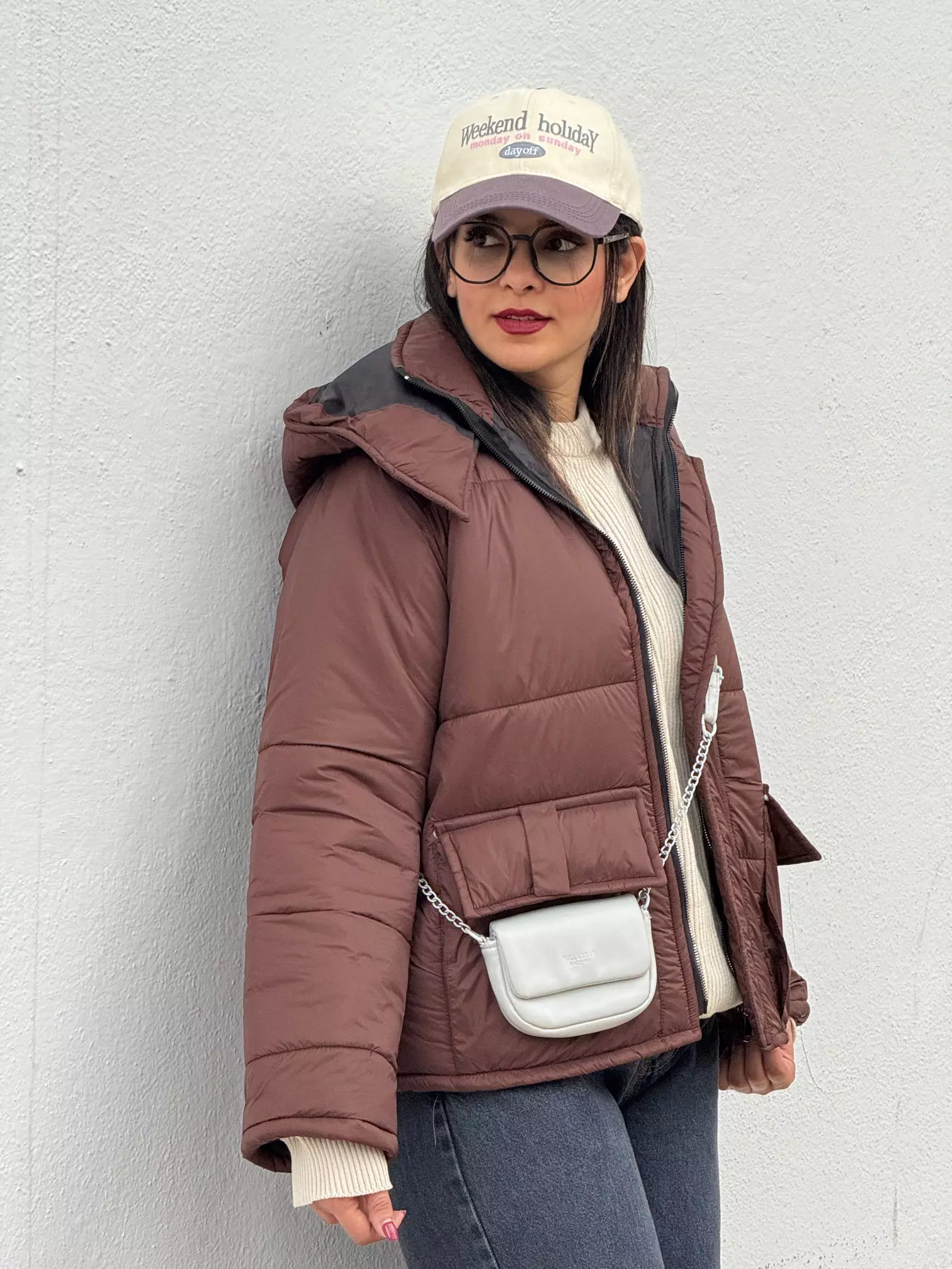 کاپشن کلاهدار کامیلا